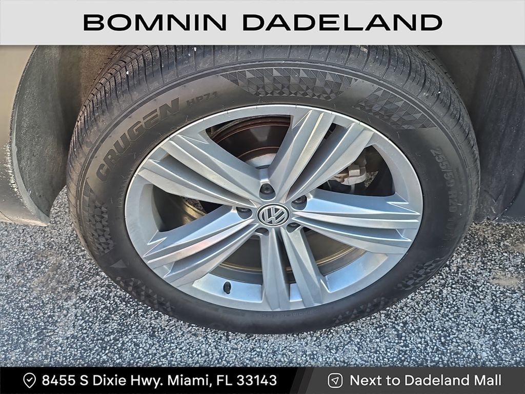 2019 Volkswagen Atlas 3.6L V6 SE w/Technology R-Line