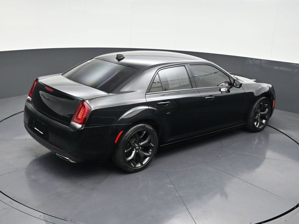 2023 Chrysler 300 Touring