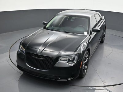 2023 Chrysler 300 Touring