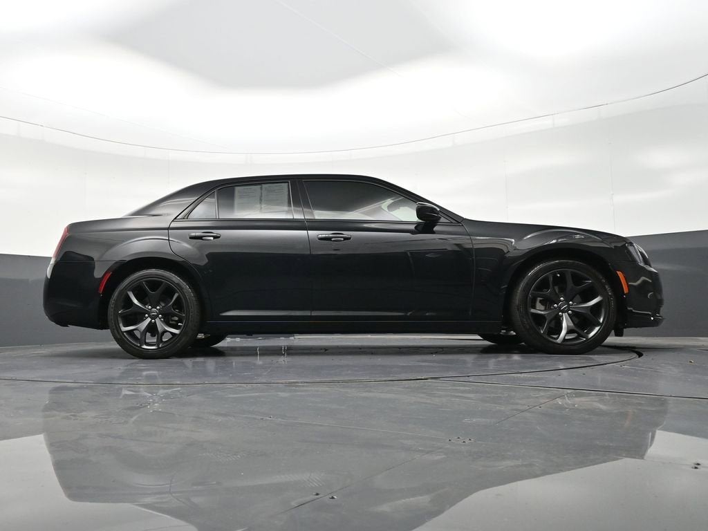 2023 Chrysler 300 Touring
