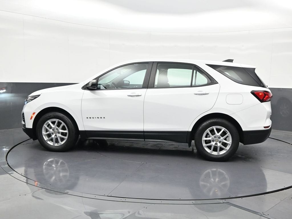 2022 Chevrolet Equinox LS
