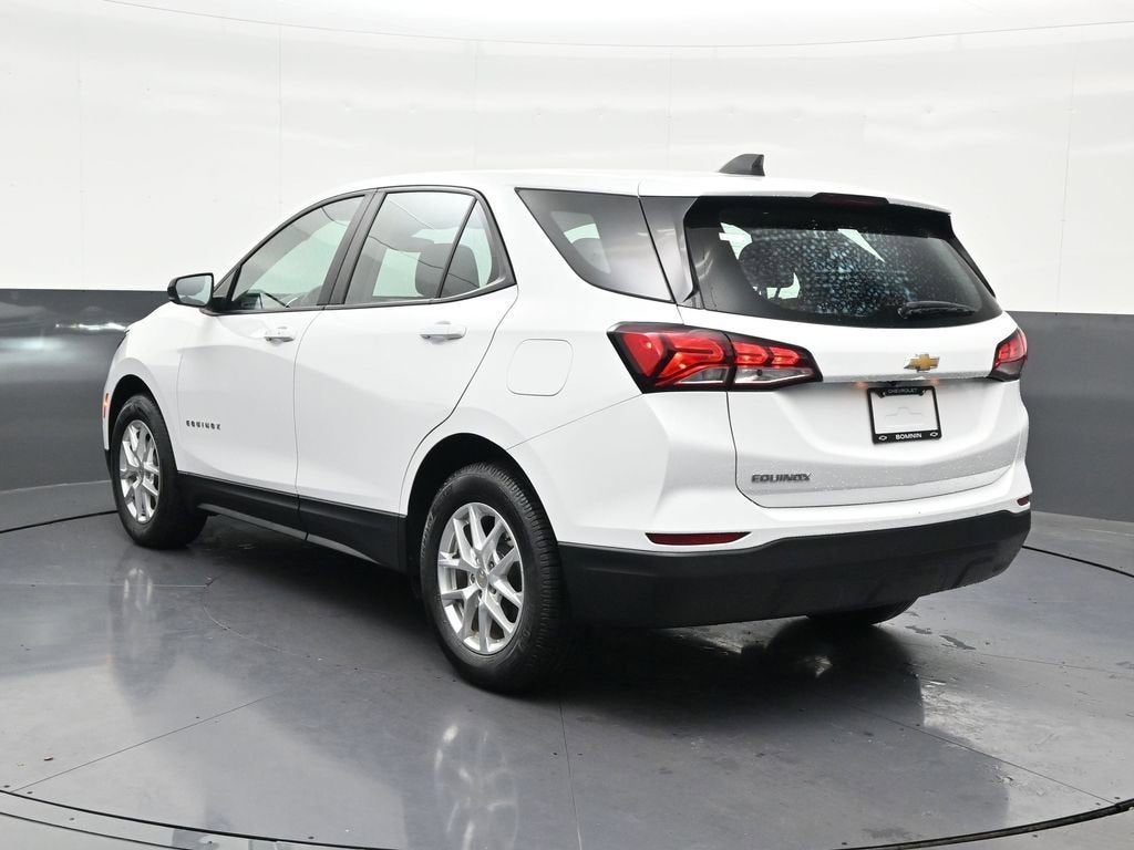 2022 Chevrolet Equinox LS