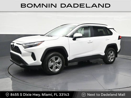 2025 Toyota RAV4 XLE