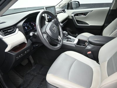 2022 Toyota RAV4 Limited