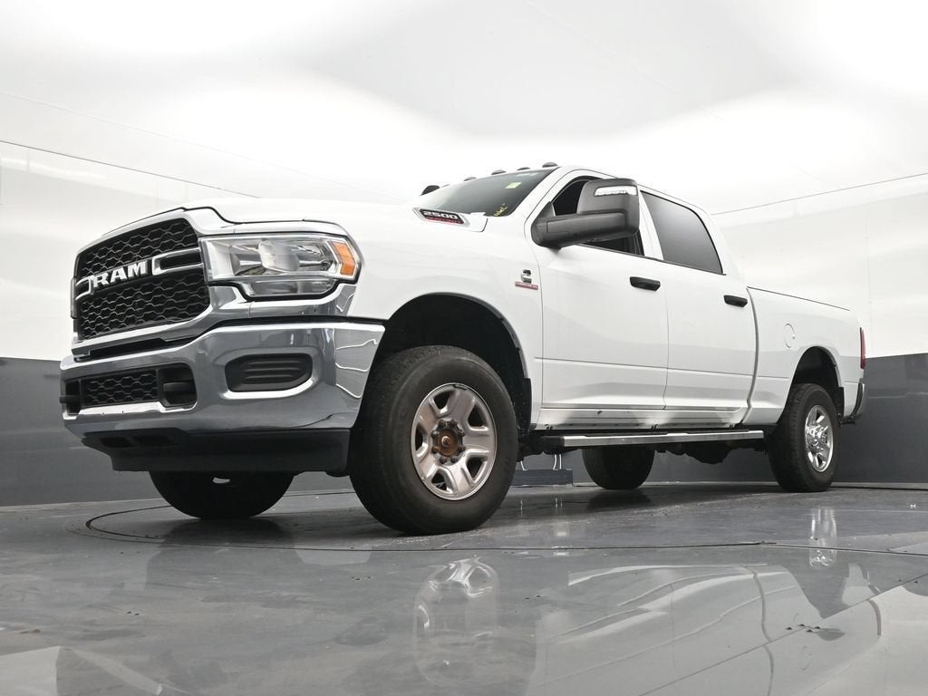 2024 RAM 2500 Tradesman Crew Cab 4x4 6'4" Box