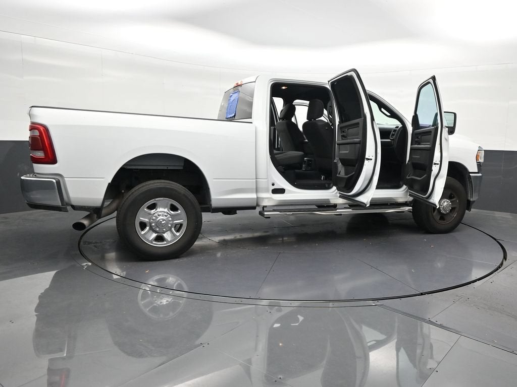2024 RAM 2500 Tradesman Crew Cab 4x4 6'4" Box