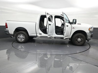 2024 RAM 2500 Tradesman Crew Cab 4x4 6'4" Box