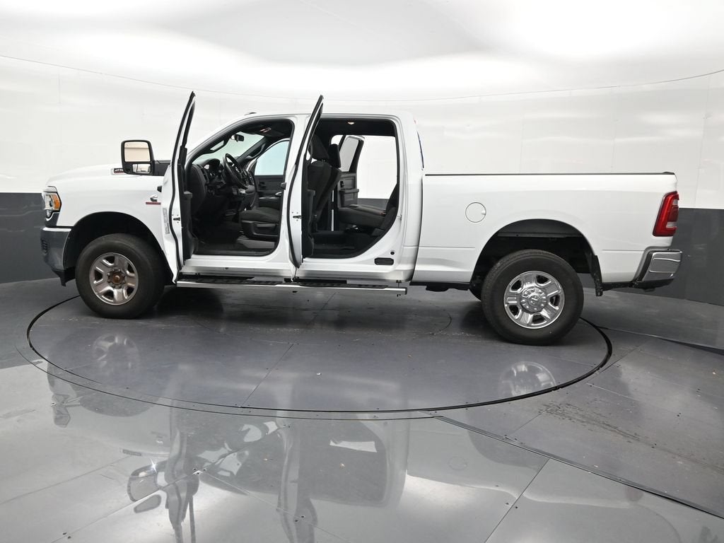 2024 RAM 2500 Tradesman Crew Cab 4x4 6'4" Box