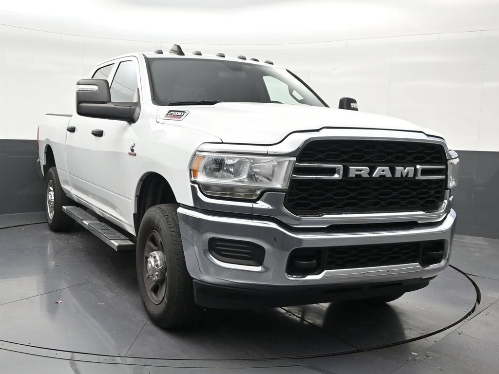 2024 RAM 2500 Tradesman Crew Cab 4x4 6'4" Box