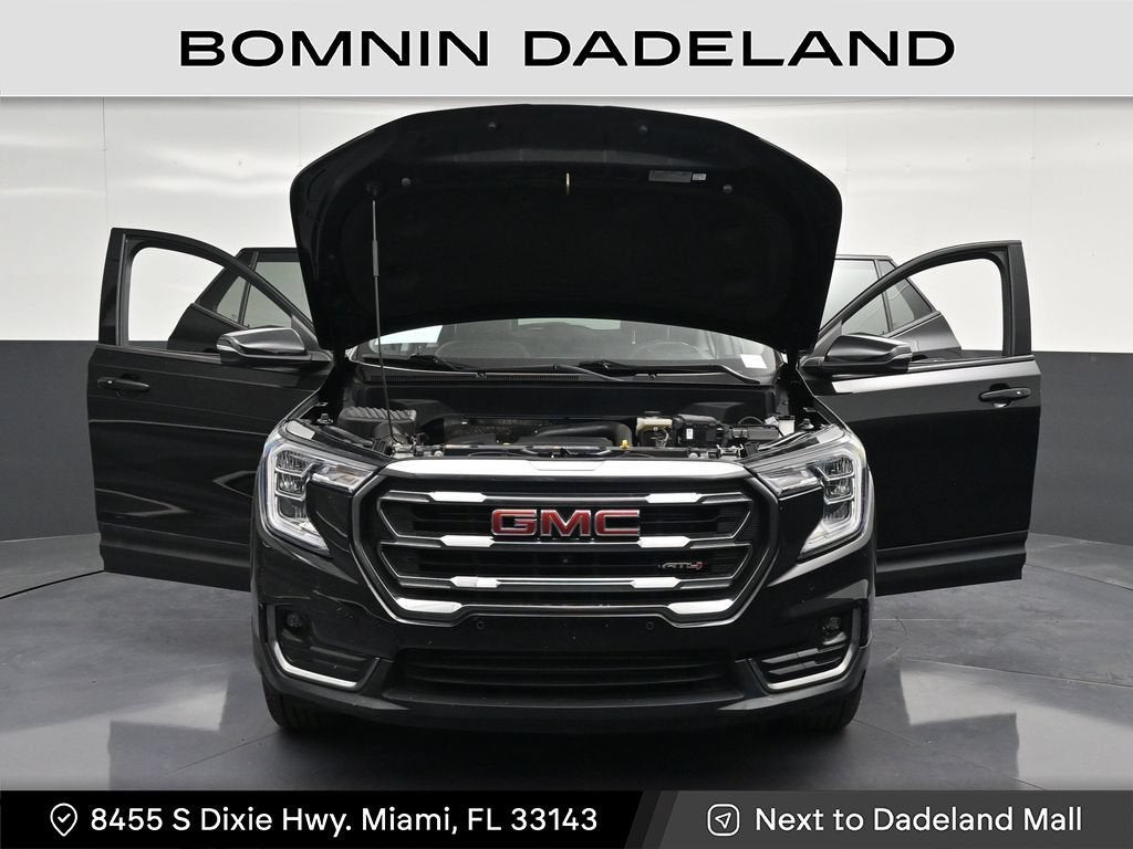 2023 GMC Terrain AT4