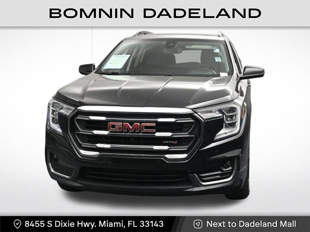 2023 GMC Terrain AT4