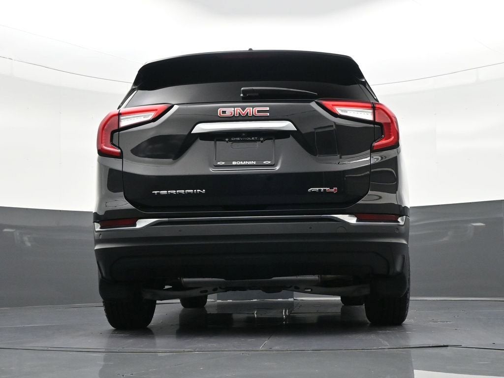2024 GMC Terrain AT4