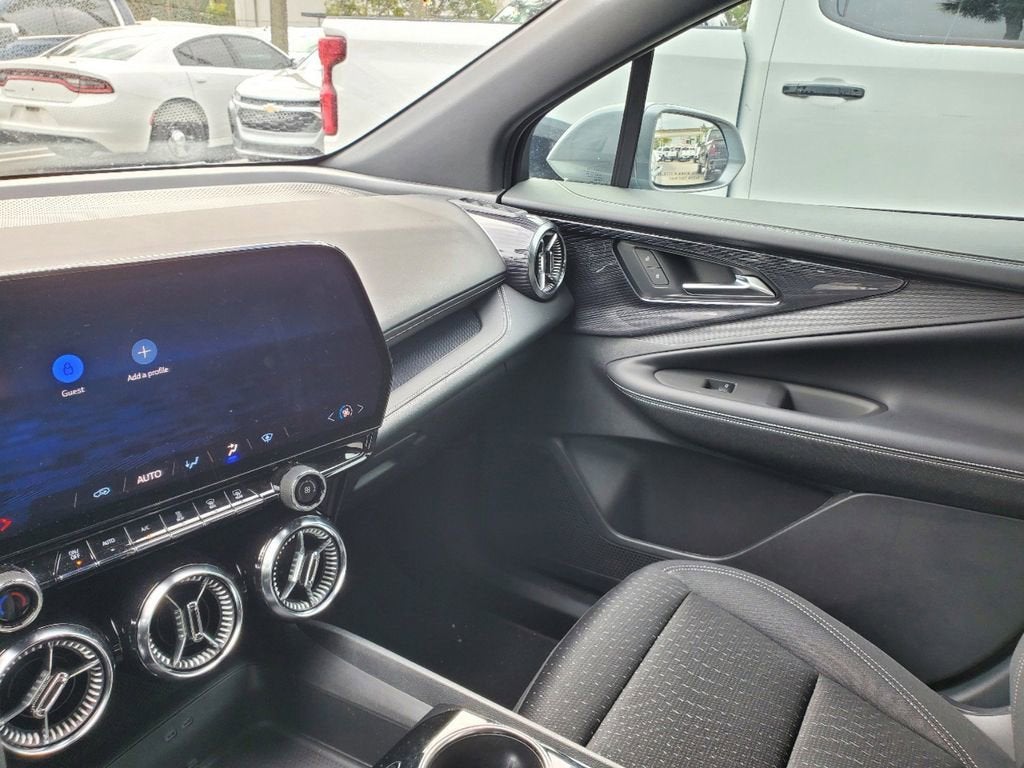 2025 Chevrolet Blazer EV LT