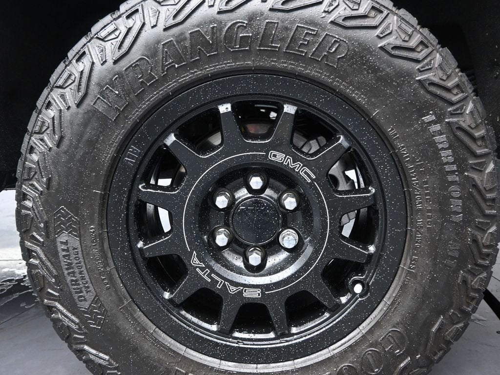 2024 GMC Sierra 1500 AT4X