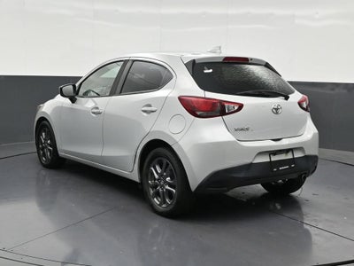 2020 Toyota Yaris LE
