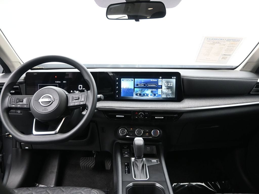 2025 Nissan Kicks SV