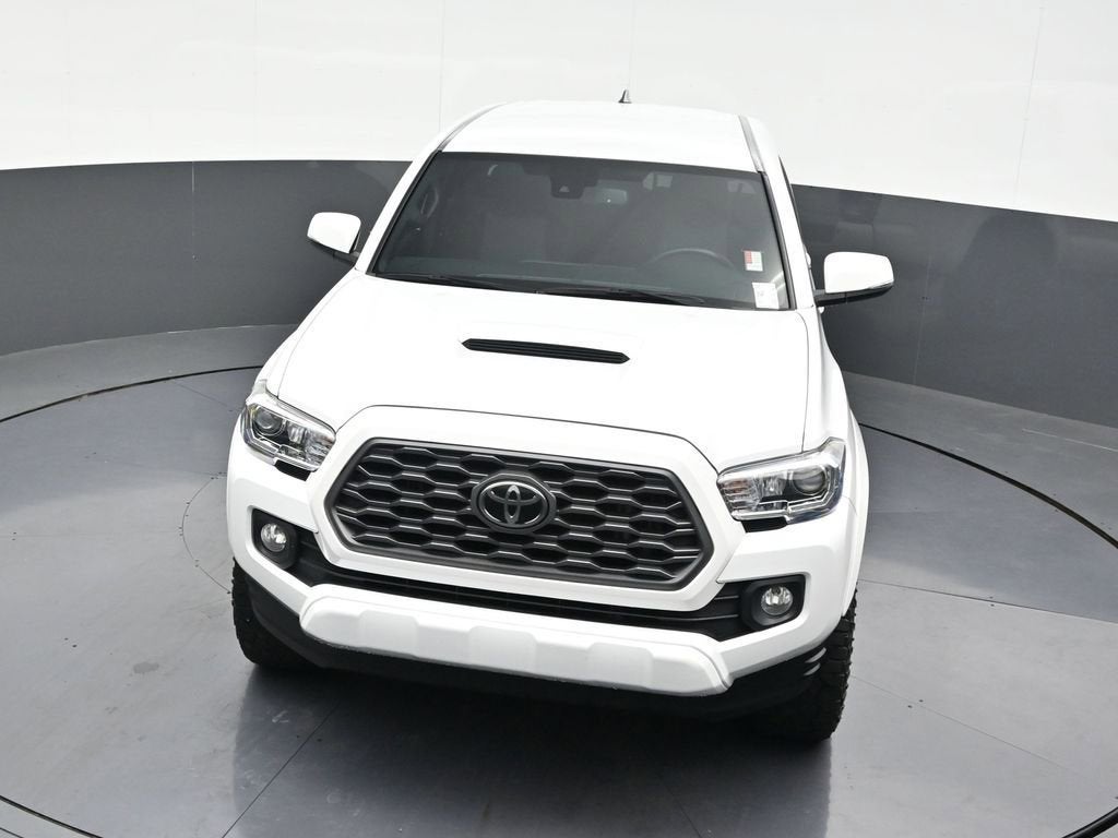2022 Toyota Tacoma 2WD SR5
