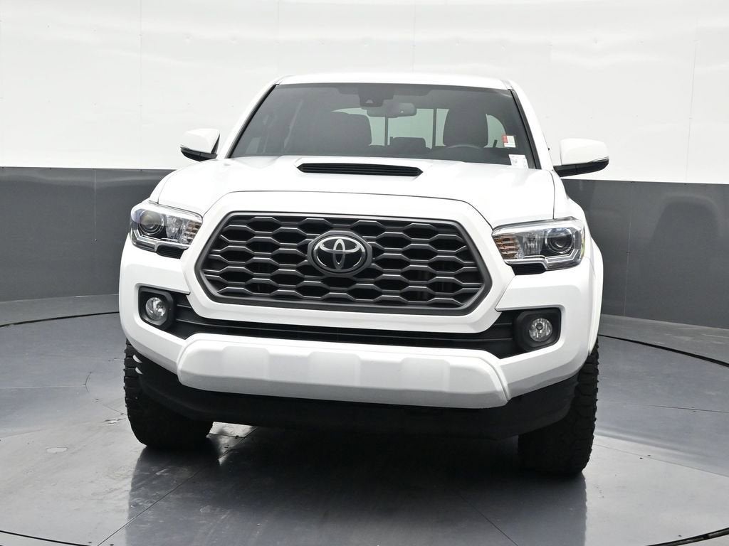 2022 Toyota Tacoma 2WD SR5