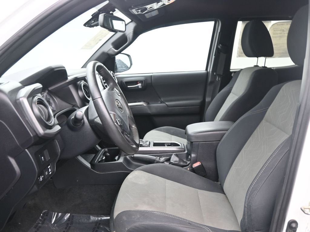 2020 Toyota Tacoma 4WD SR5