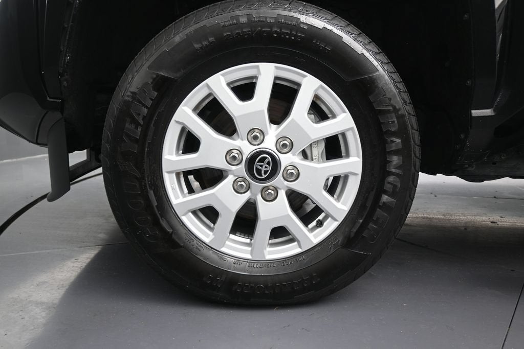 2025 Toyota Tacoma 2WD SR5