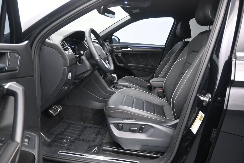 2024 Volkswagen Tiguan SEL R-Line