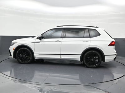 2022 Volkswagen Tiguan SE R-Line Black