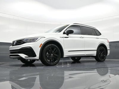 2022 Volkswagen Tiguan SE R-Line Black