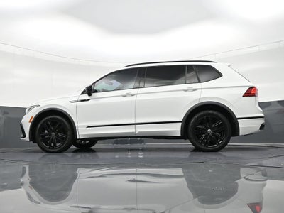 2022 Volkswagen Tiguan SE R-Line Black