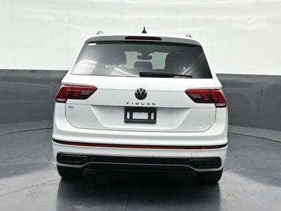 2022 Volkswagen Tiguan SE R-Line Black