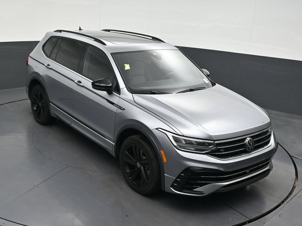 2023 Volkswagen Tiguan SE R-Line Black