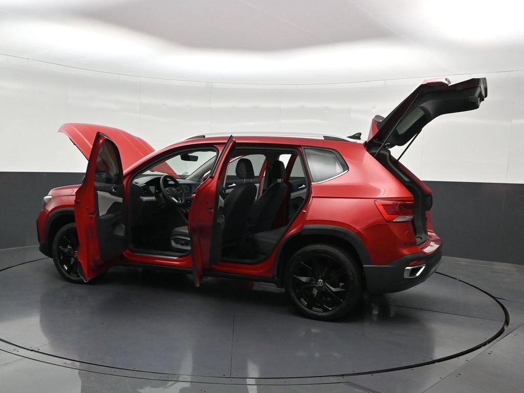 2024 Volkswagen Taos 1.5T SE