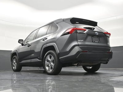 2022 Toyota RAV4 Hybrid LE