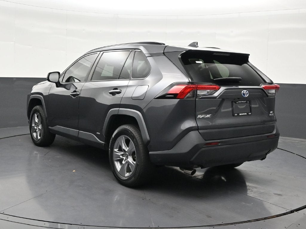 2022 Toyota RAV4 Hybrid LE