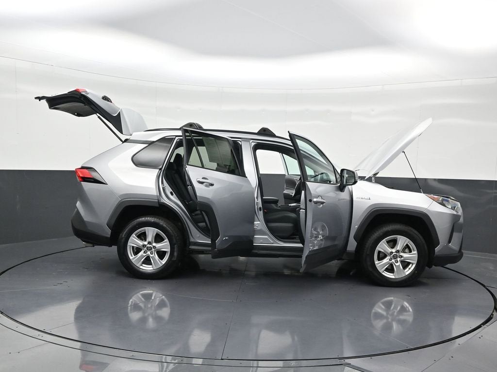 2021 Toyota RAV4 Hybrid LE