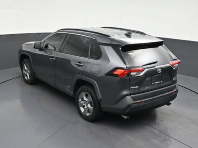 2022 Toyota RAV4 Hybrid XLE