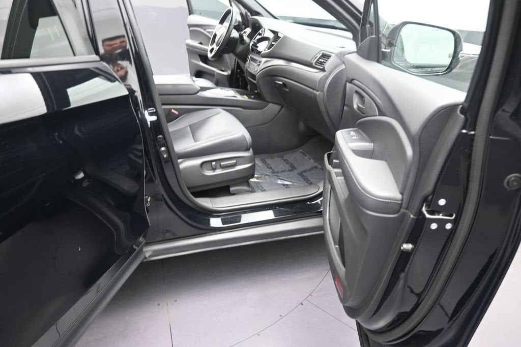 2025 Honda Passport EX-L