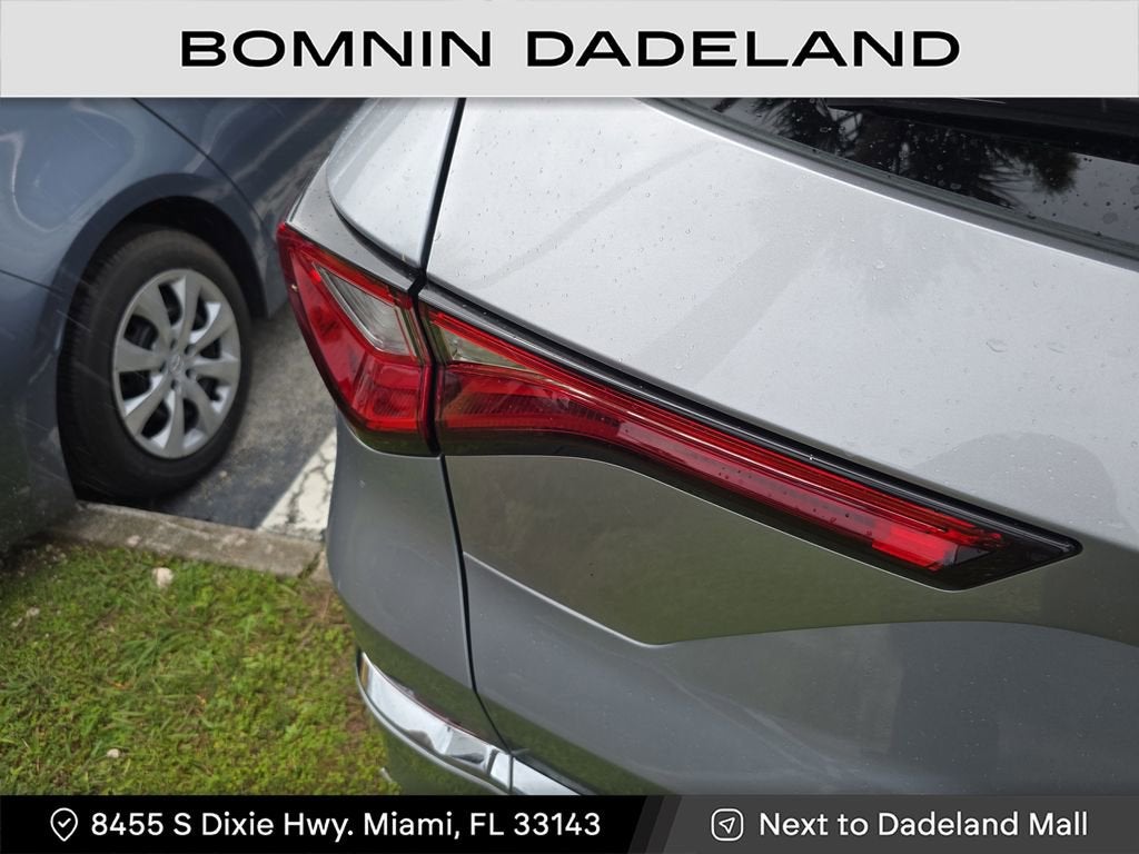 2022 Acura MDX w/Technology Package