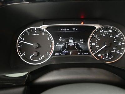 2022 Nissan Pathfinder SV