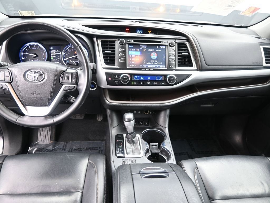 2019 Toyota Highlander SE