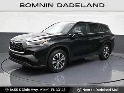 2024 Toyota Highlander LE