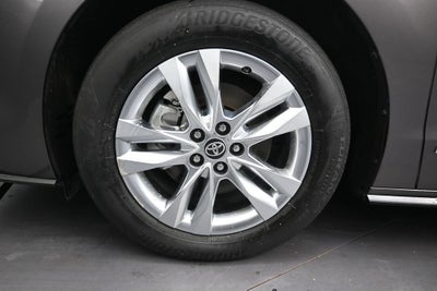 2021 Toyota Sienna Platinum