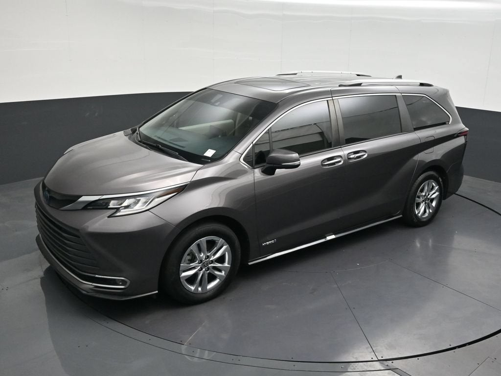 2021 Toyota Sienna Platinum