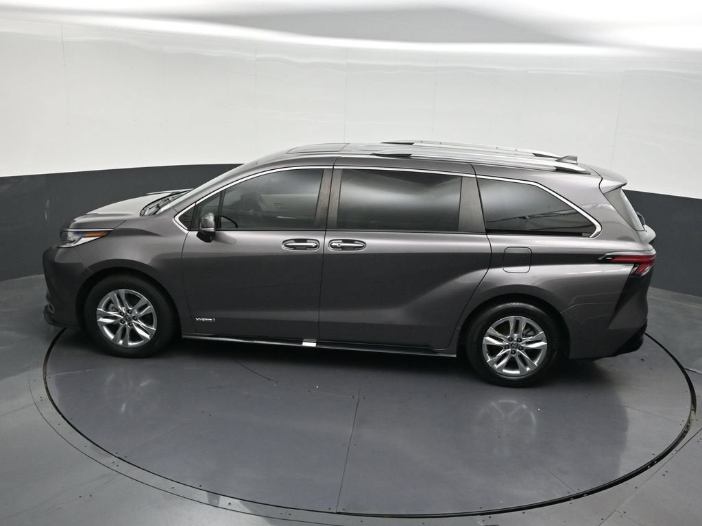 2021 Toyota Sienna Platinum
