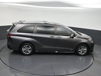 2021 Toyota Sienna Platinum