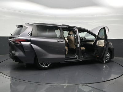 2021 Toyota Sienna Platinum