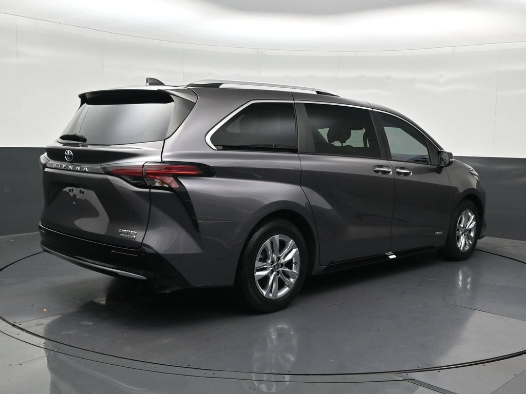 2021 Toyota Sienna Platinum