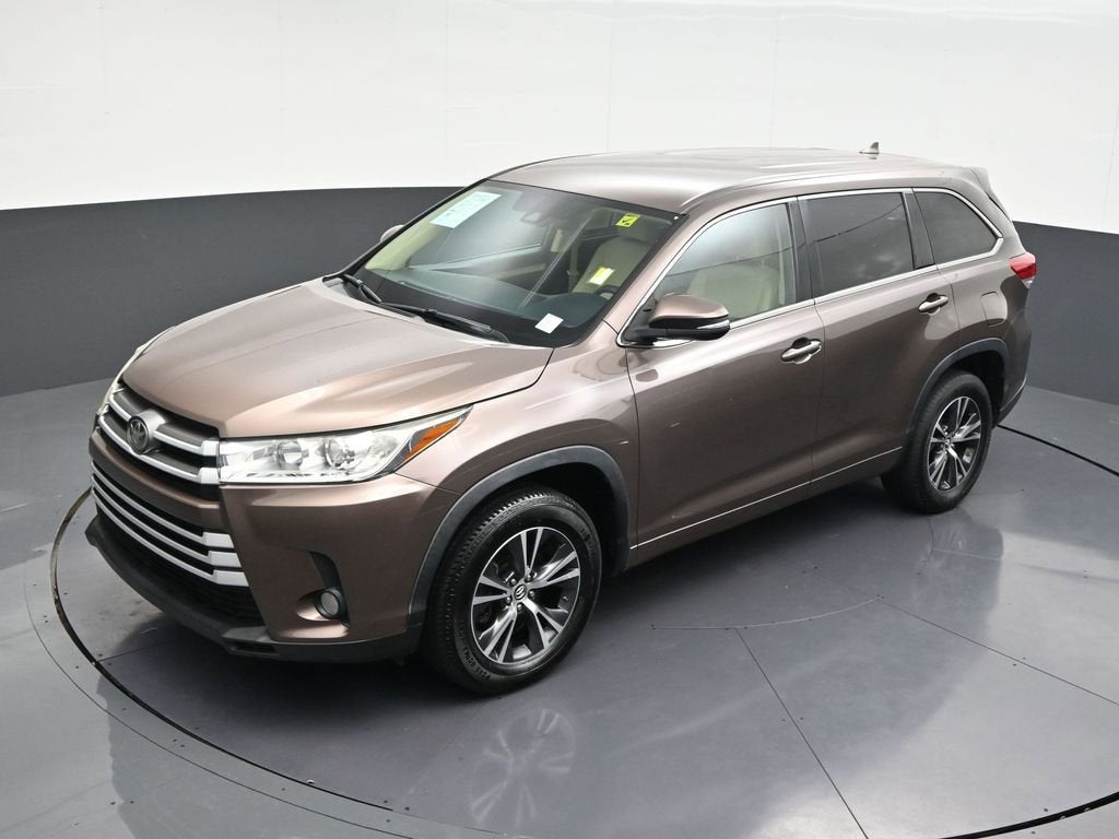 2018 Toyota Highlander LE