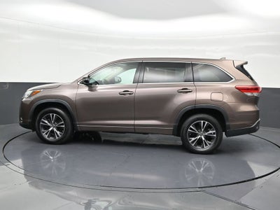 2018 Toyota Highlander LE