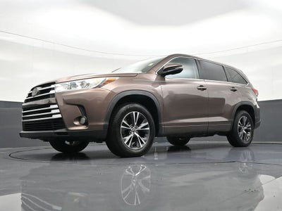 2018 Toyota Highlander LE