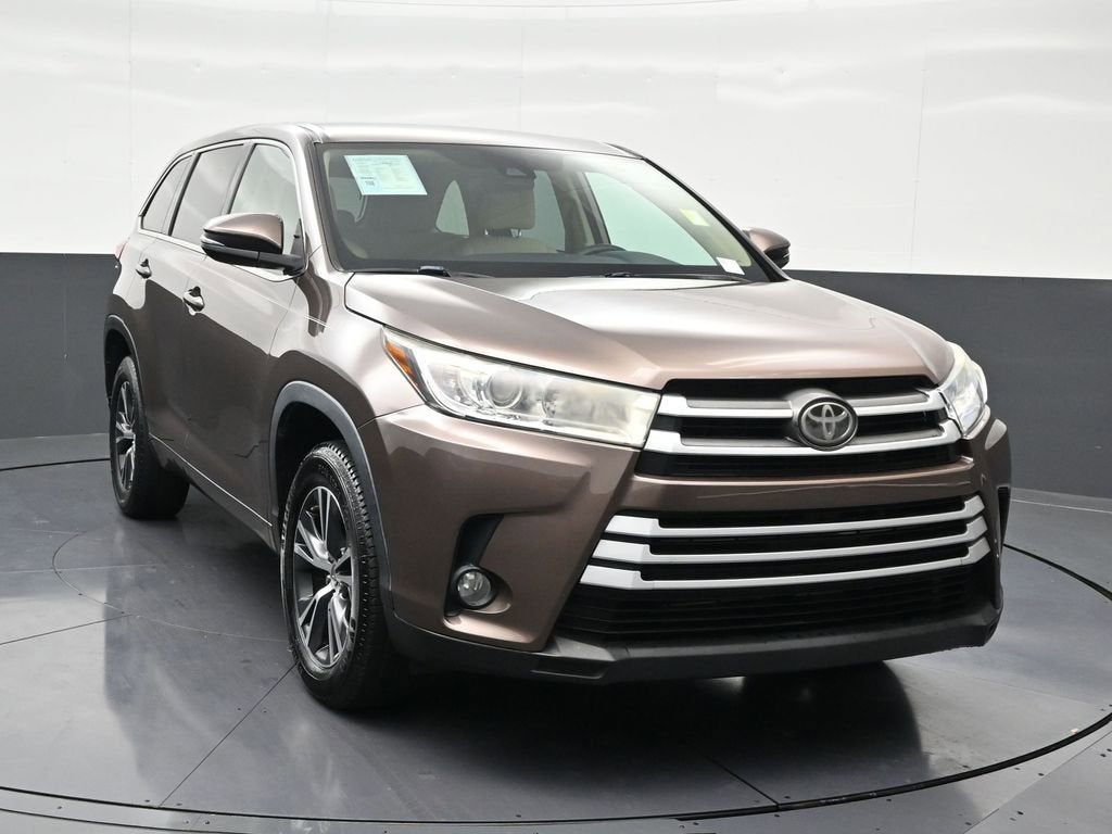 2018 Toyota Highlander LE